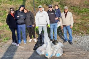 Rotarians Clean Up Along Erie Canal
