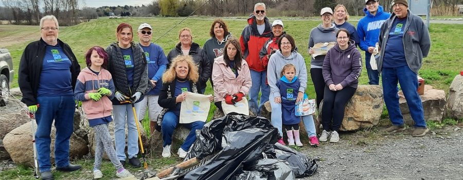 Medina Rotary Takes Part in Earth Day 2022